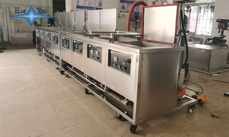 如何選擇適用于汽車修理廠的超聲波清洗機：價格、性能、規(guī)格綜合考量